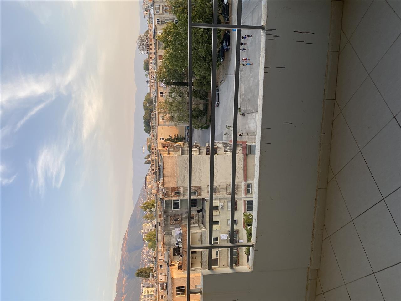 Jepet me qera ditore