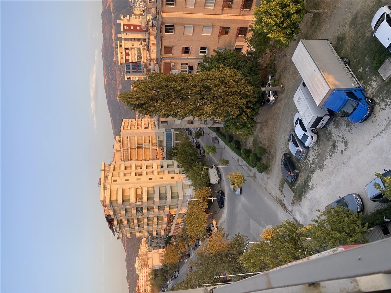 Jepet me qera ditore