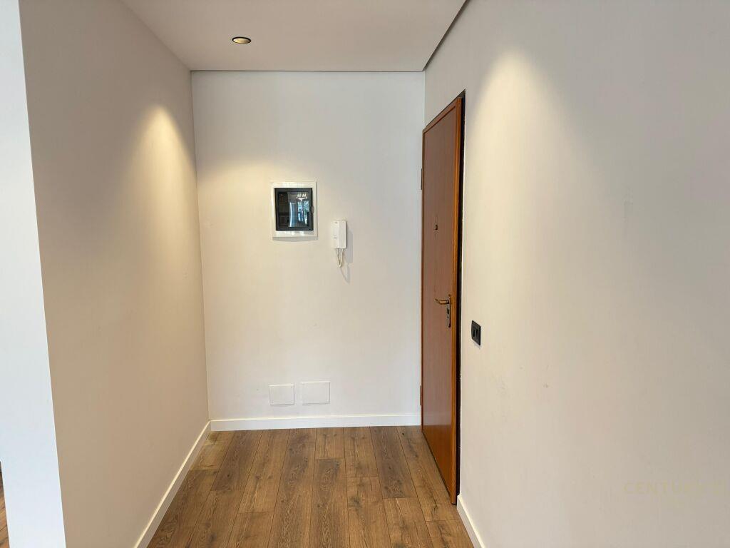 Shitet | Apartament 2+1+2 | Kodra e Diellit 230 000 € | 120