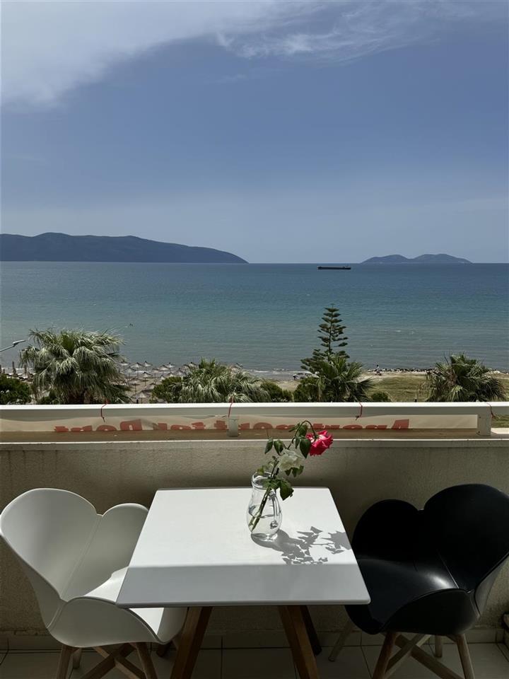 Me qera APARTAMENT 2+1