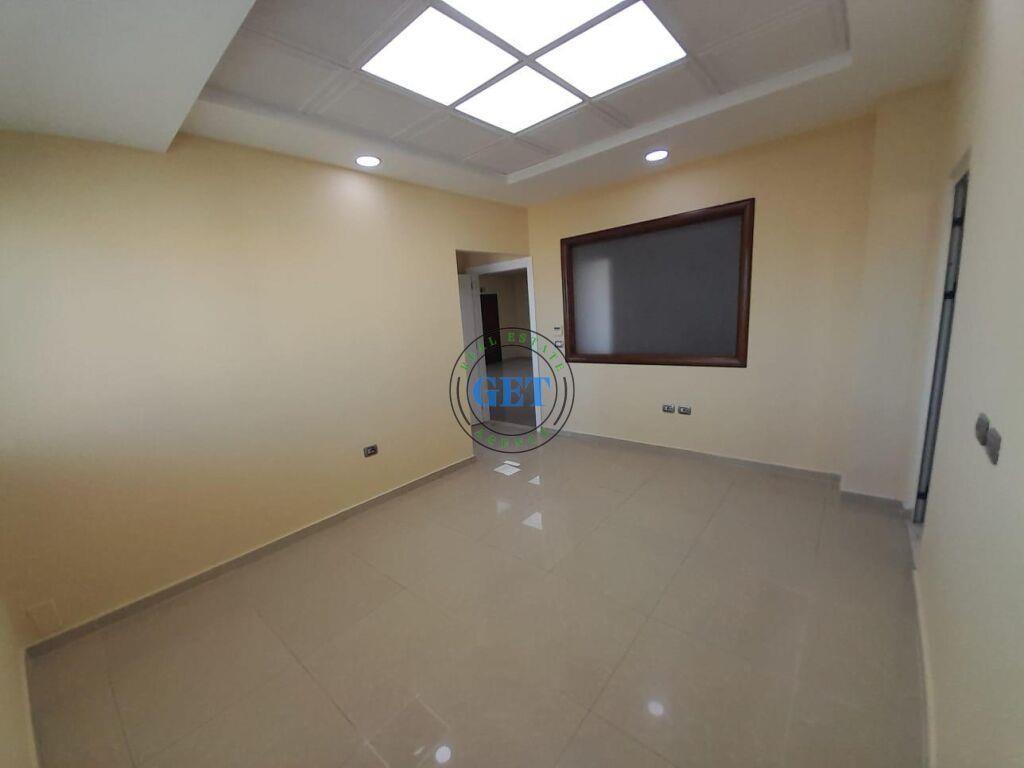 QIRA, AMBIENT BIZNESI NE SHKOZET!