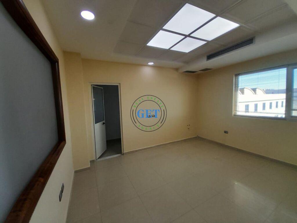 QIRA, AMBIENT BIZNESI NE SHKOZET!