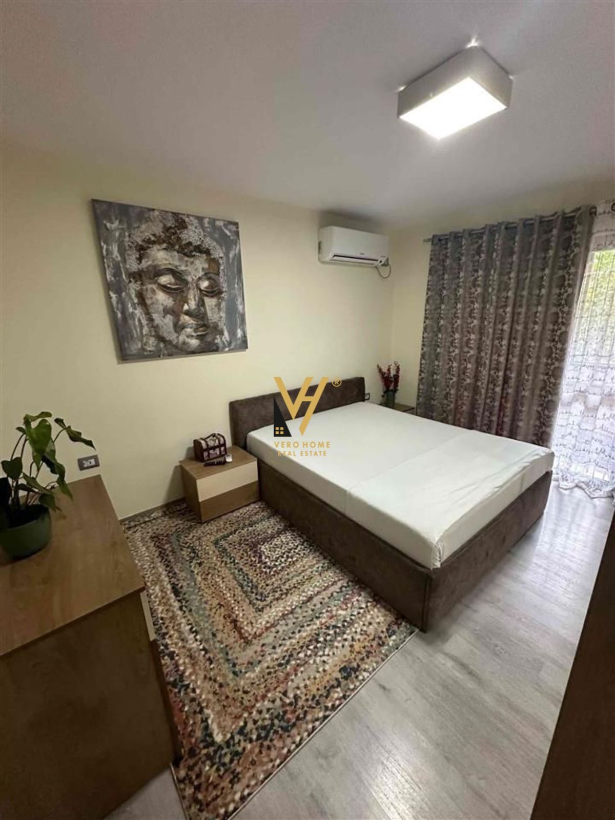 SHITET APARTAMENT 2+1TEK 21 DHJETORI 165.000 EURO