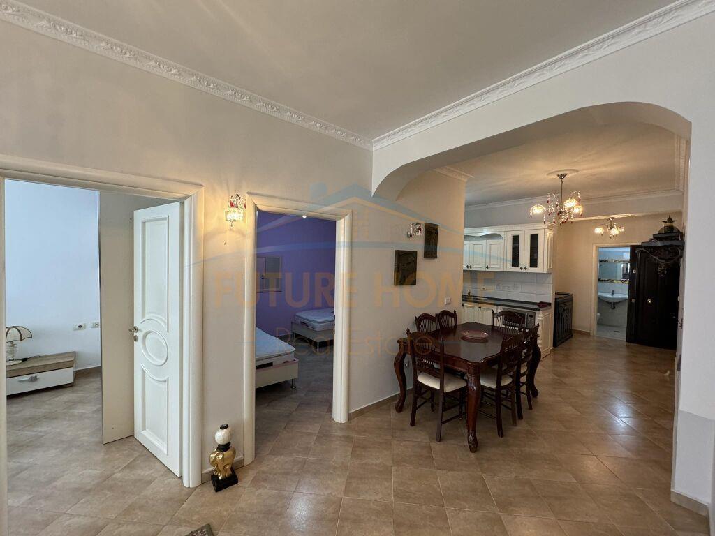 Qera, Apartament 2+1, Komuna e Parisit.