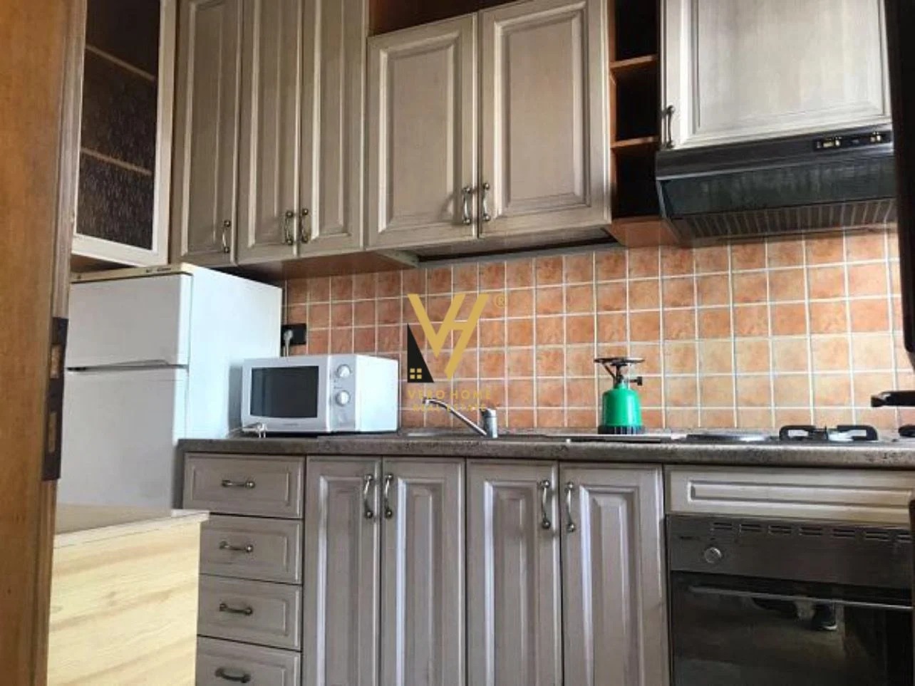 JEPET APARTAMENT 2+1+2 ME QERA TE SELVIA 600 EURO