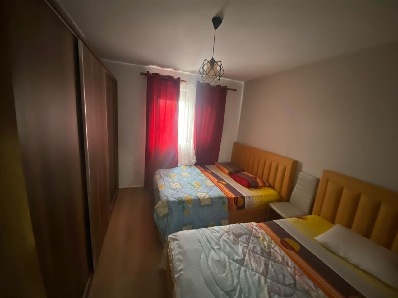 SHITET APARTAMENT 1+1 TEK SHKOLLA EFTALI KOCI !