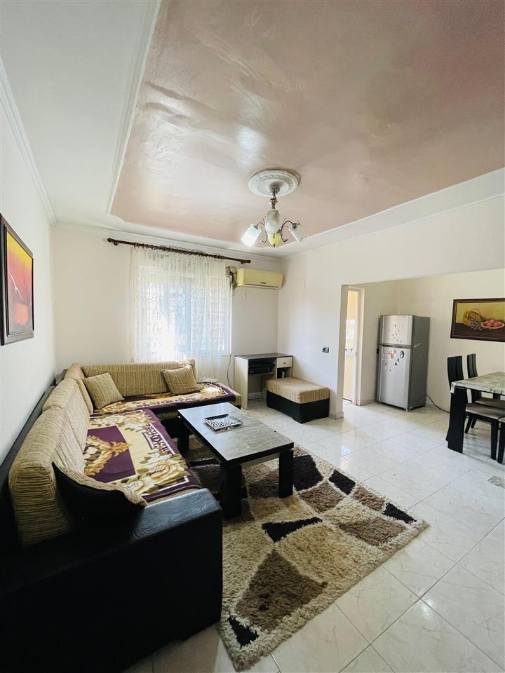 Disponojmë Apartament 1+1 për shitje, 21 Dhjetori Tiranë.