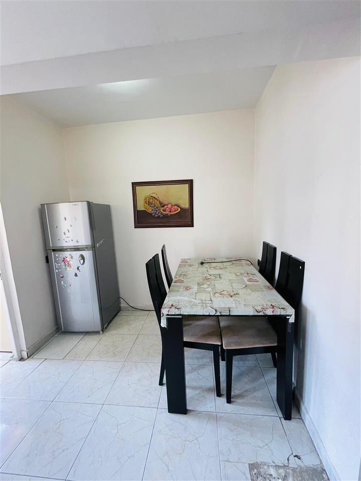 Disponojmë Apartament 1+1 për shitje, 21 Dhjetori Tiranë.