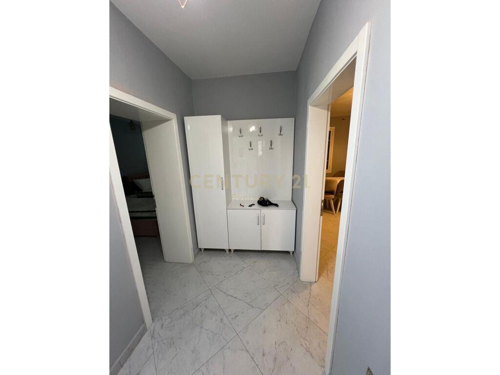 Qira | Apartament 2+1 | Don Bosco 500 € | 90 m2