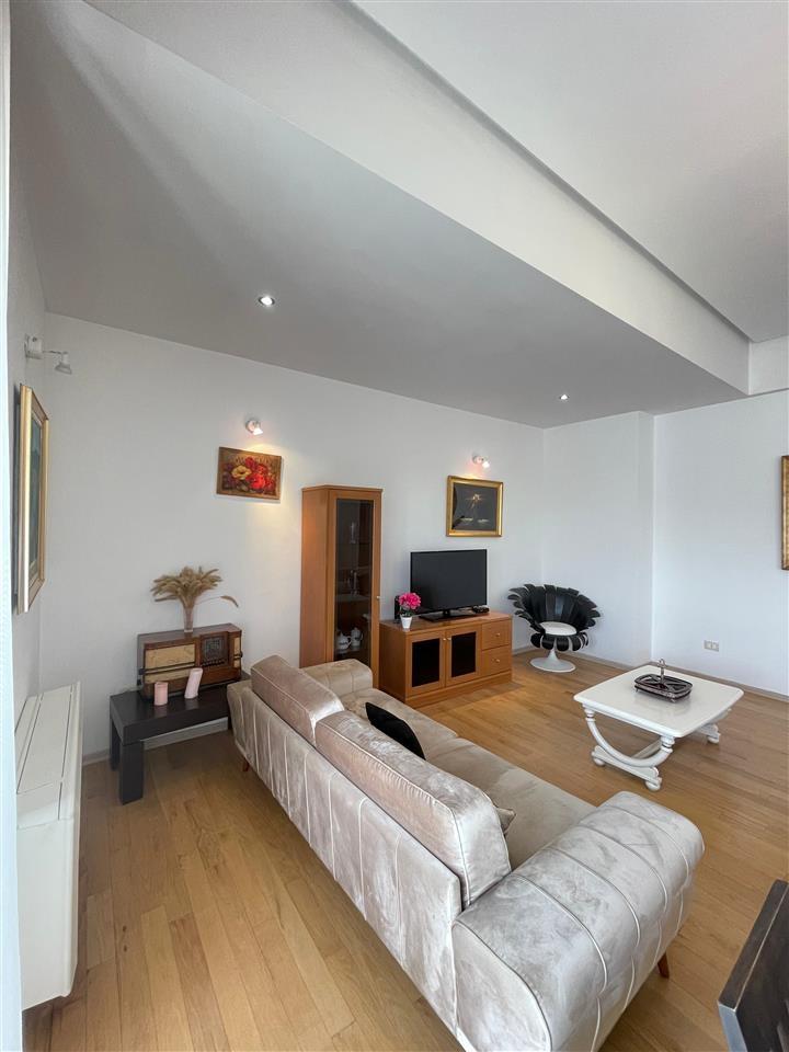 Apartament 2+1+2, për qera, tek Liqeni Artificial i Tiranës,