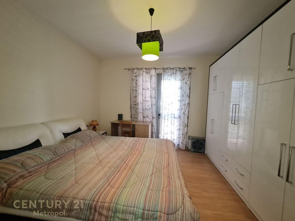 Qira | Apartament 3+1+2 | 21 Dhjetori 800 € | 138 m2