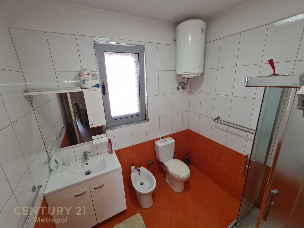 Qira | Apartament 3+1+2 | 21 Dhjetori 800 € | 138 m2