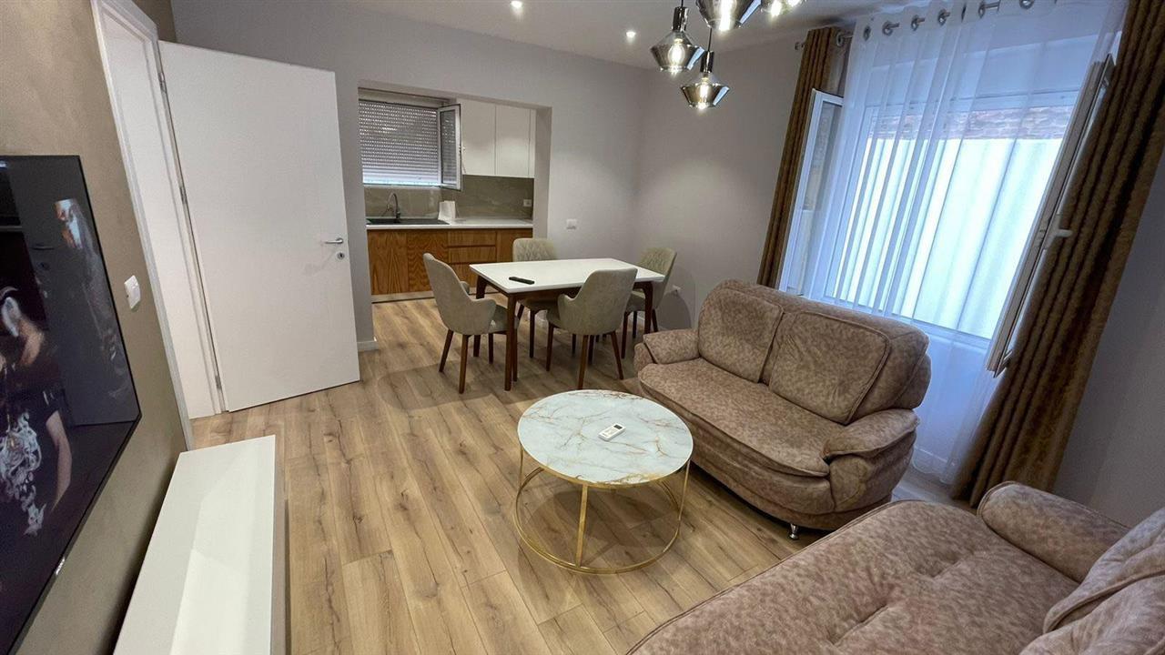 Super Shtepi Private QERA – Rruga e Kavajes