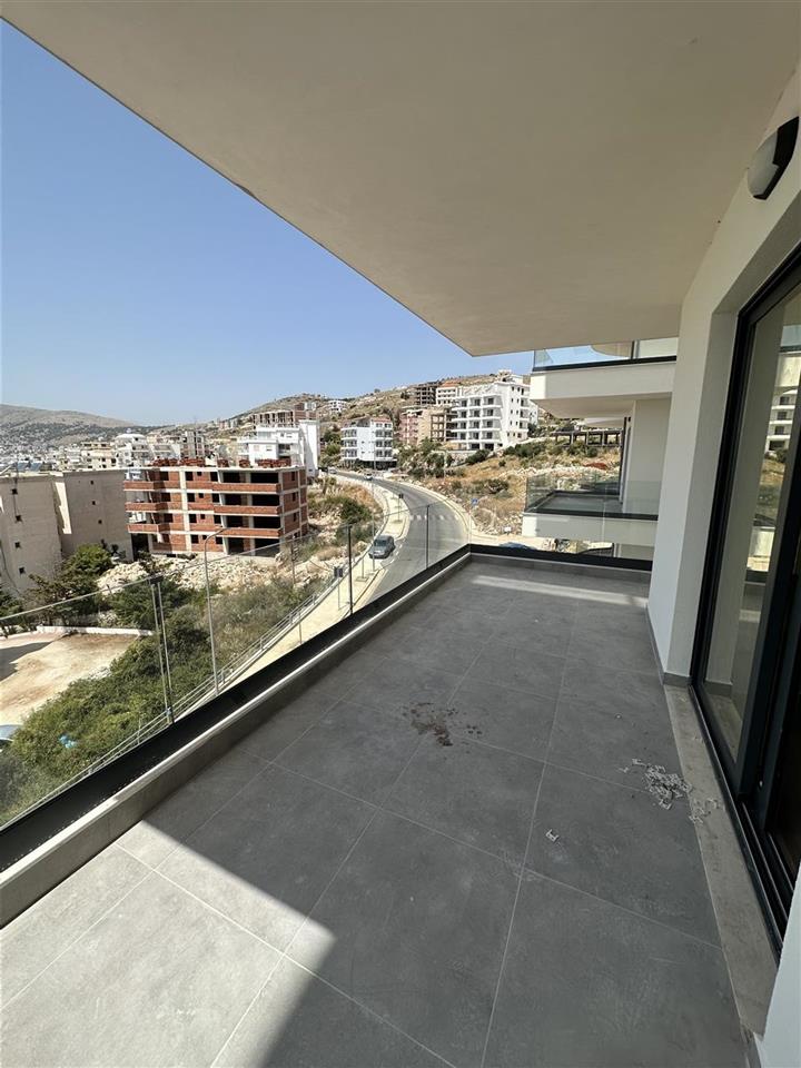 Apartament 1+1 80 m2 / Ndertim i Ri Rruga e re AN