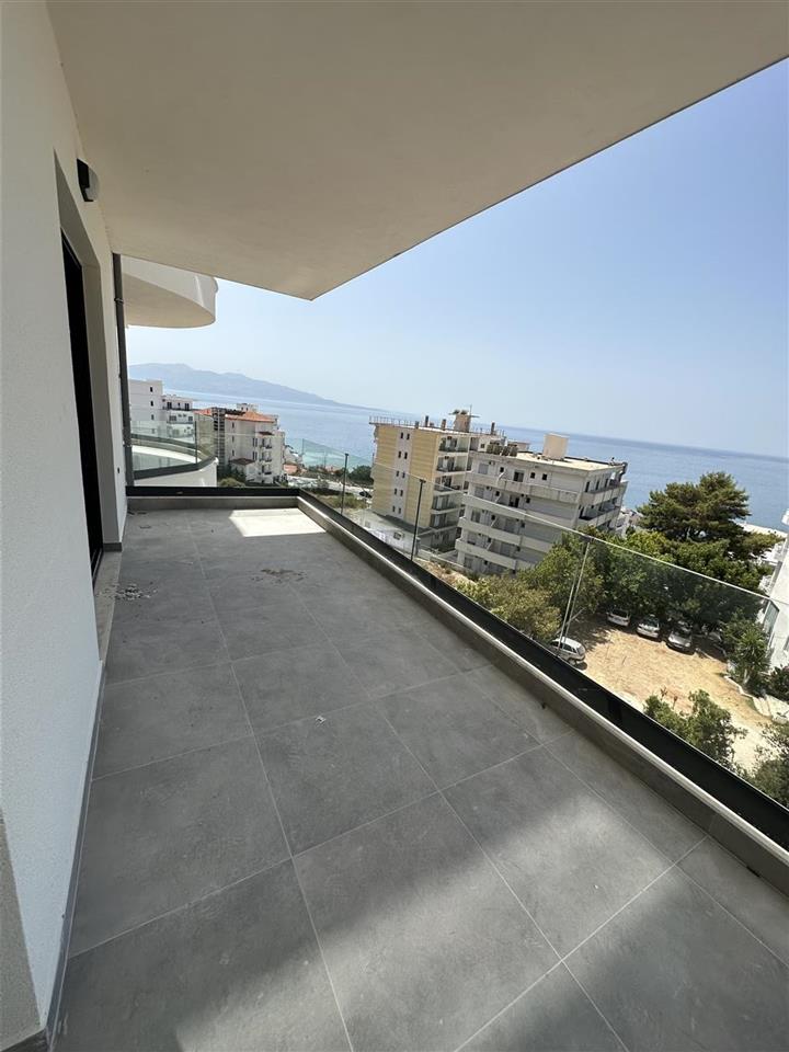 Apartament 1+1 80 m2 / Ndertim i Ri Rruga e re AN