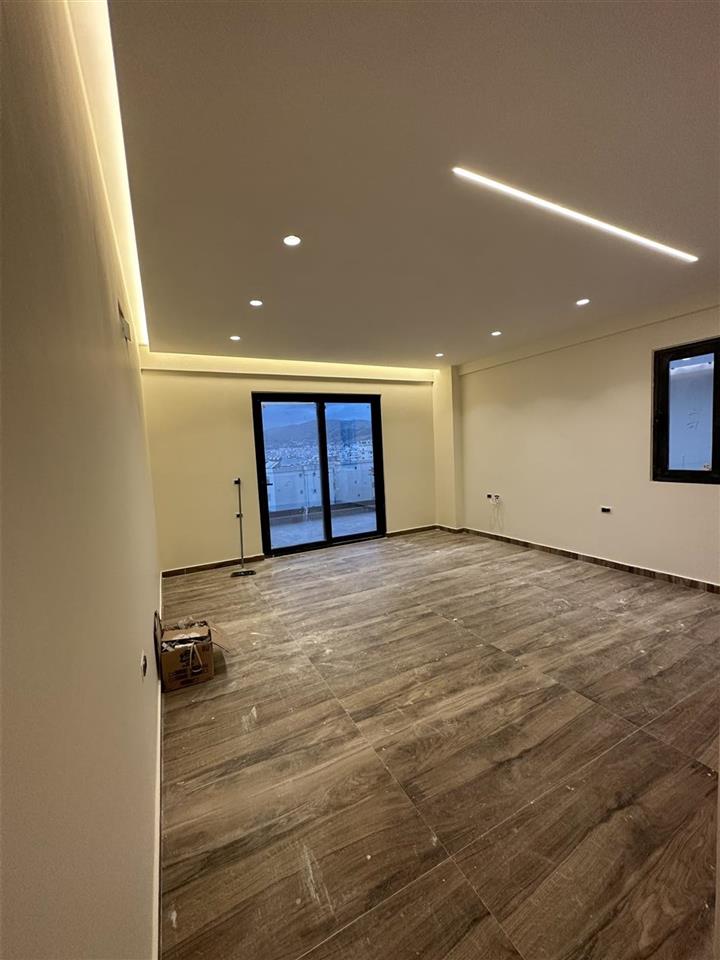 Apartament 1+1 80 m2 / Ndertim i Ri Rruga e re AN