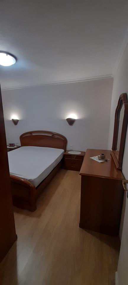 Qera, 2+1, Rr.Elbasanit