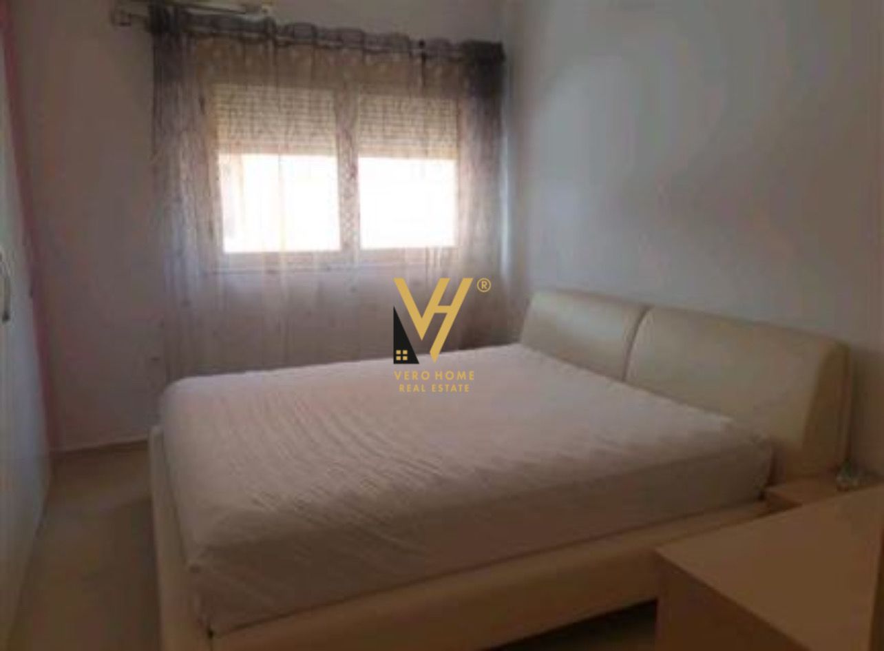 APARTAMENT 2+1+2 ME QERA TE LIQENI THATE 650EURO