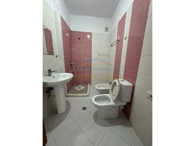 Shitet, Apartament 2+1, Kompleksi Fz, Liqeni i Thatë.