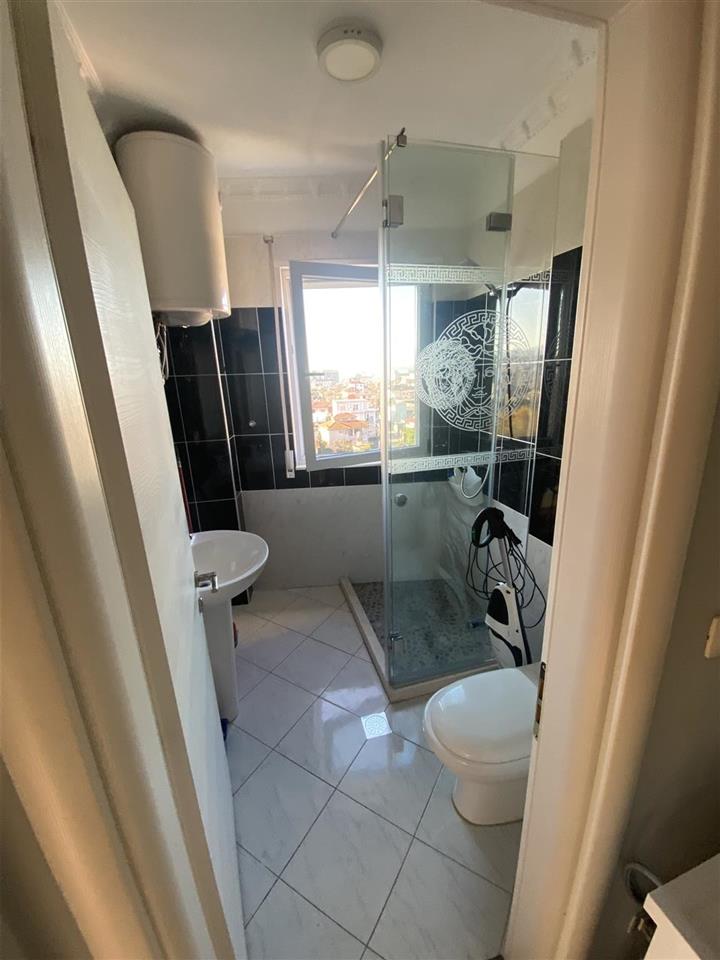 Jepet me qera apartament 2+1+2 Astir tek Syri Tv