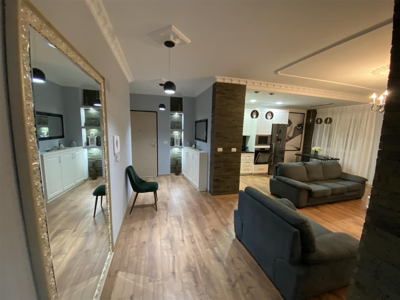 Jepet me qera apartament 2+1+2 Astir tek Syri Tv