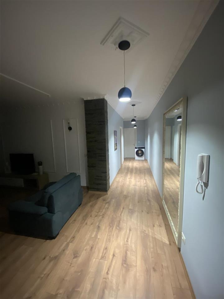 Jepet me qera apartament 2+1+2 Astir tek Syri Tv