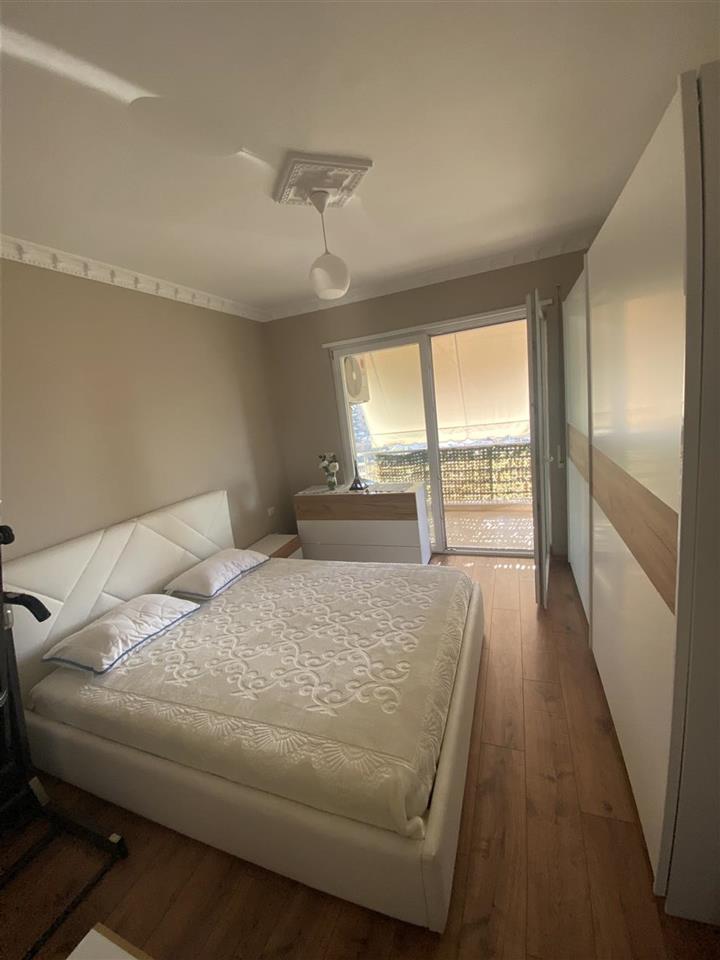 Jepet me qera apartament 2+1+2 Astir tek Syri Tv