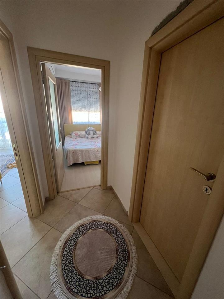 JEPET ME QERA APARTAMENT 1+1 NE QENDER