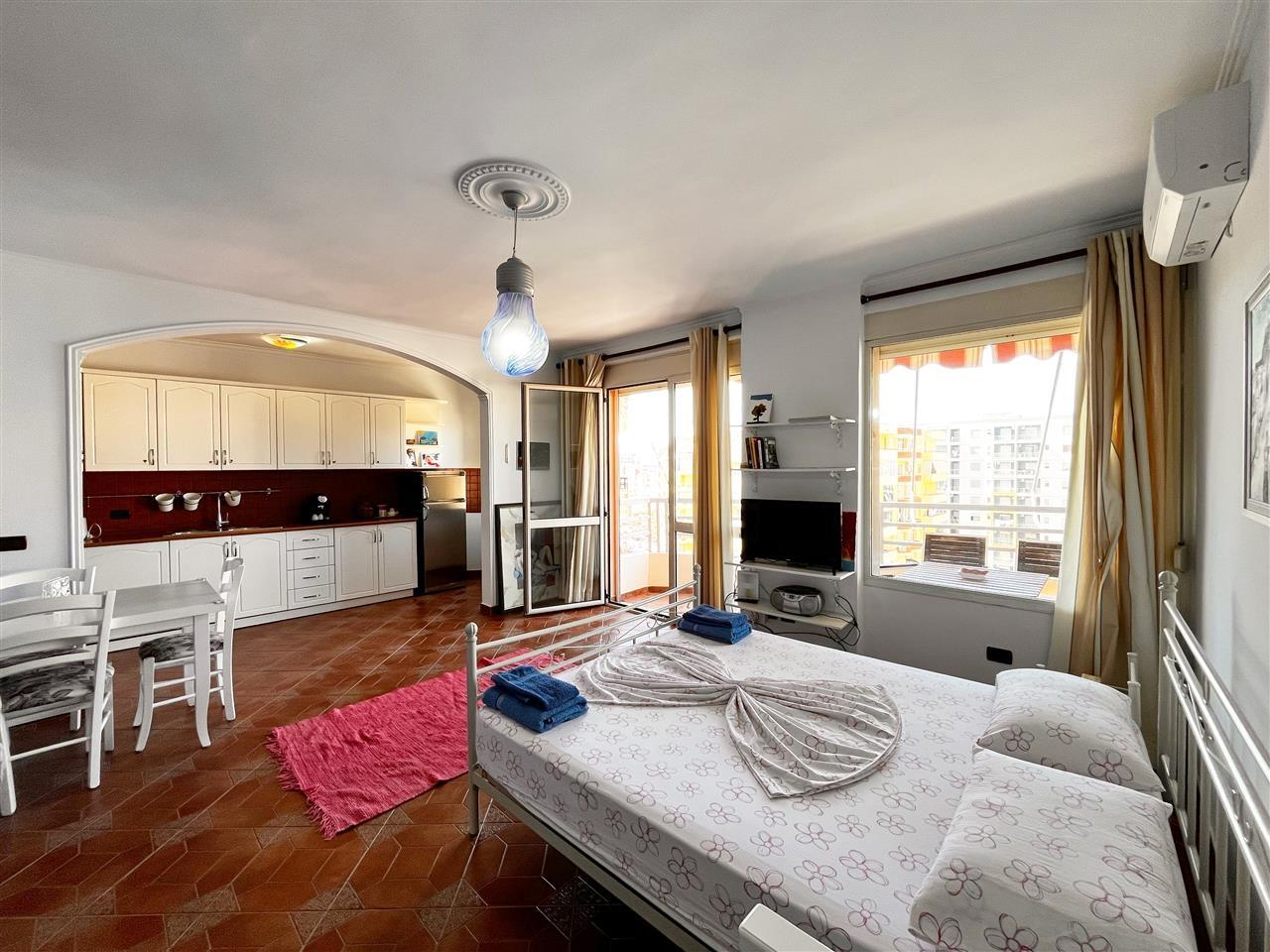 Bright and sunny studio apartment