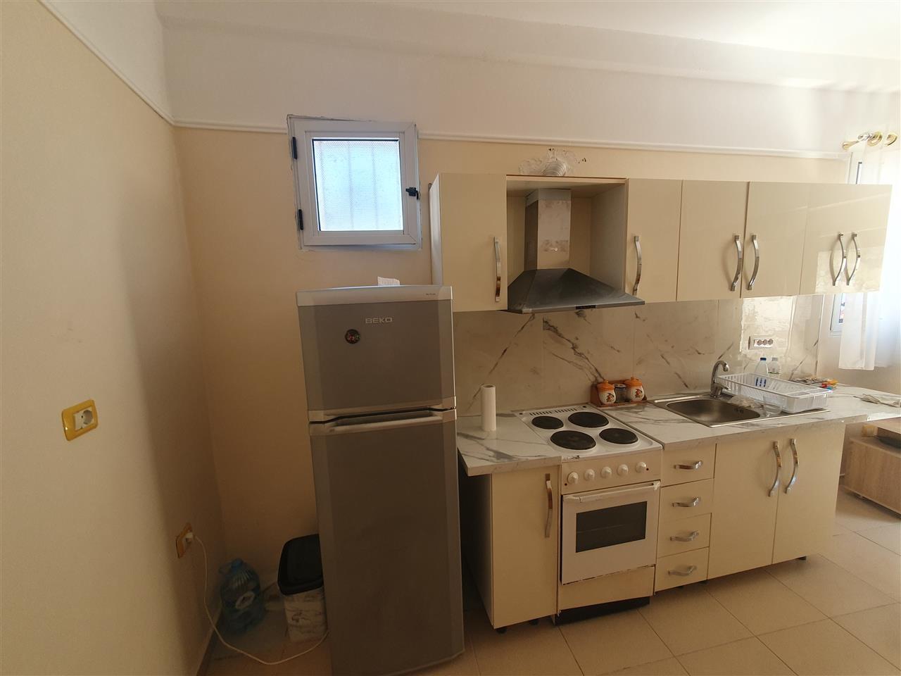 JEPET APARTAMENT 1+1 ME QIRA PRANE SHKOLLES NR.1 Vlore