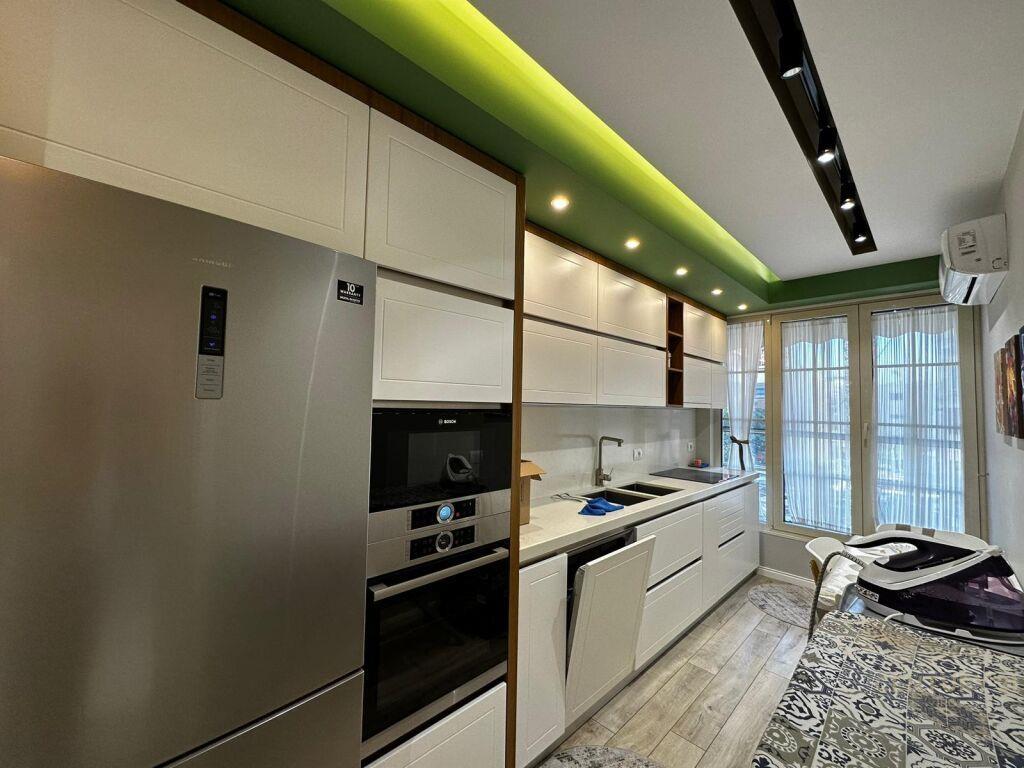 Qira | Apartament 2+1+2+ Post Parkimi | 21 Dhjetori 900 €