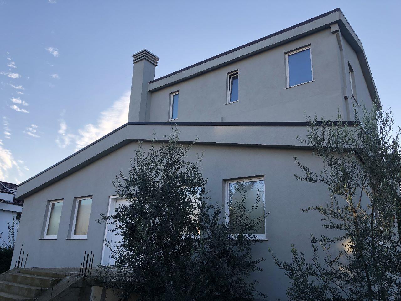 VILË 3-KATËSHE ME QERA, AKACIA HILLS 2