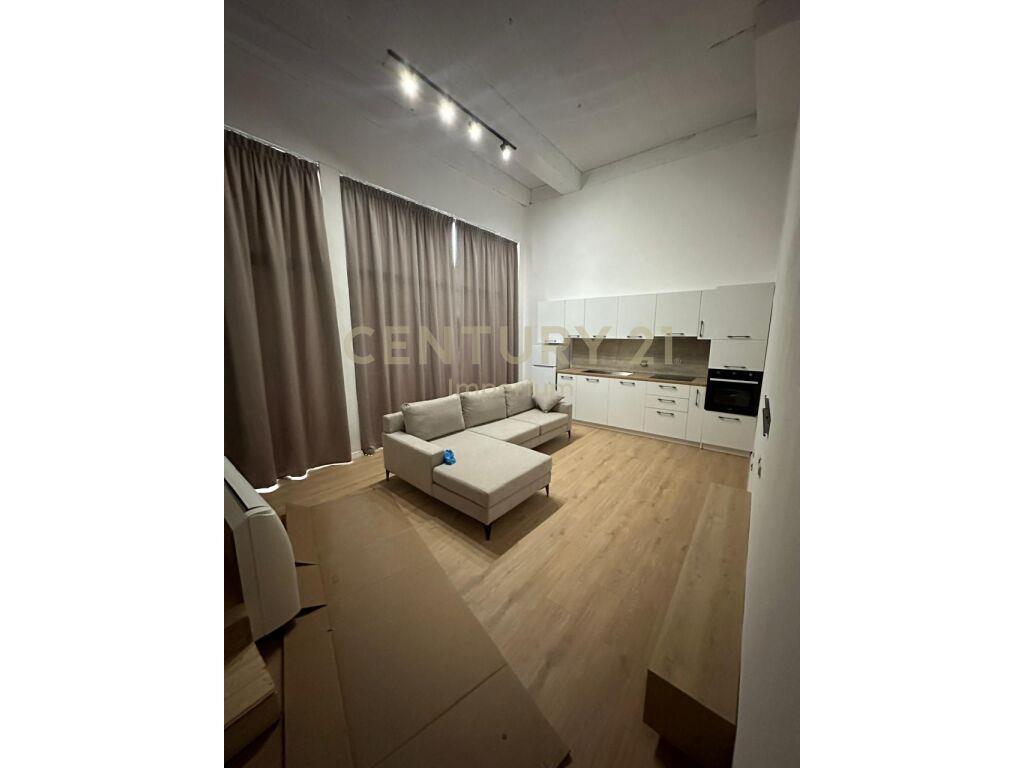 Qira | Studio+Parkim | Rruga e Durresit 600 € | 75 m2