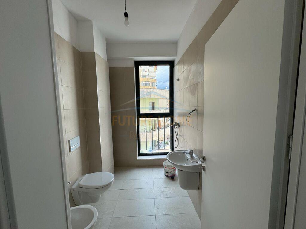Qira, Apartament 2+1, Parku Olimpik, Tiranë