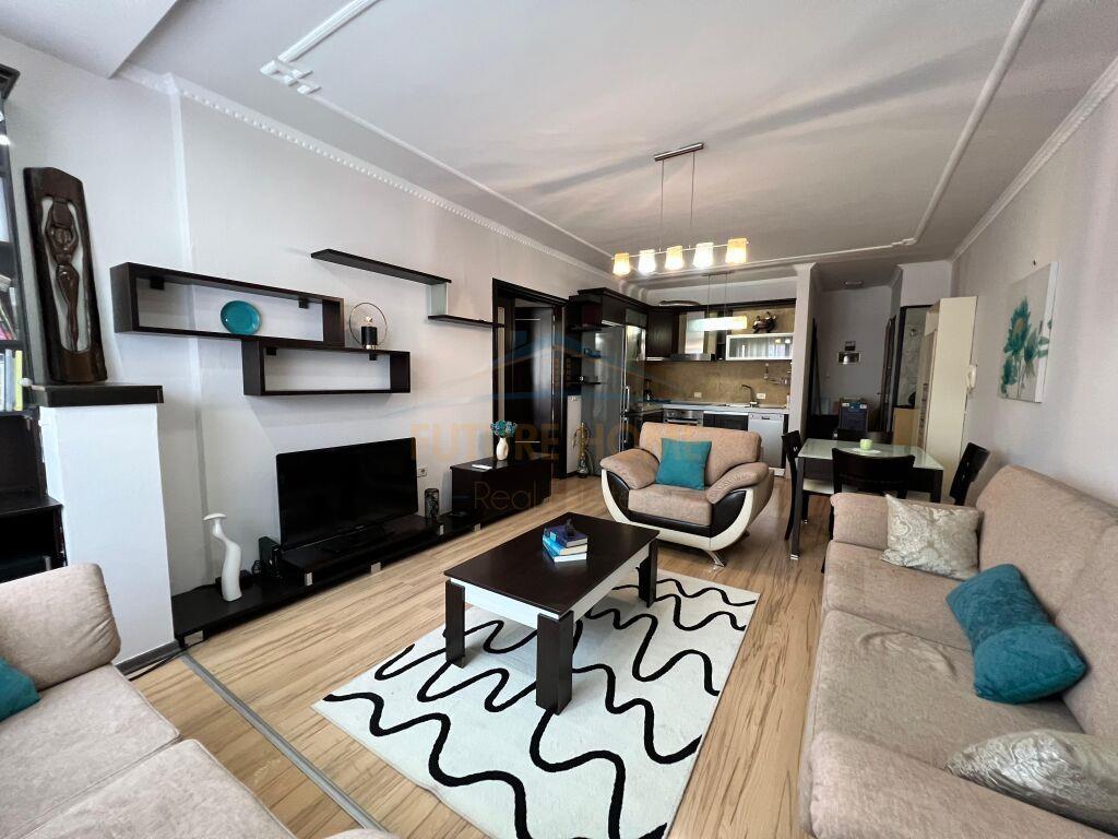 Qira, Apartament 2+1, pranë Juridikut