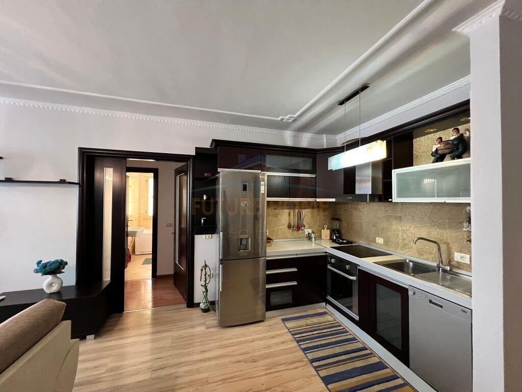 Qira, Apartament 2+1, pranë Juridikut