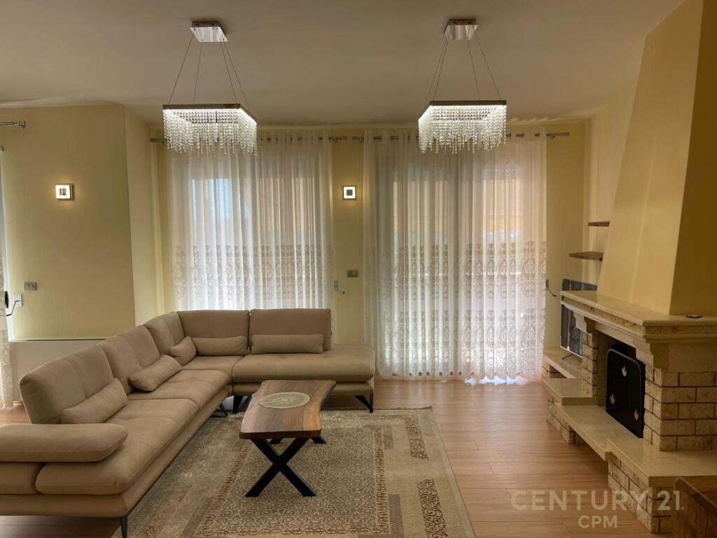 APARTAMENT 3+1+2 POSTE PARKIMI TEK LIQENI THATE !