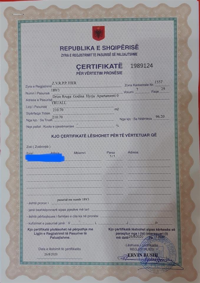 FierJepet me qera garazh dhe truall me certifikate pronesie.