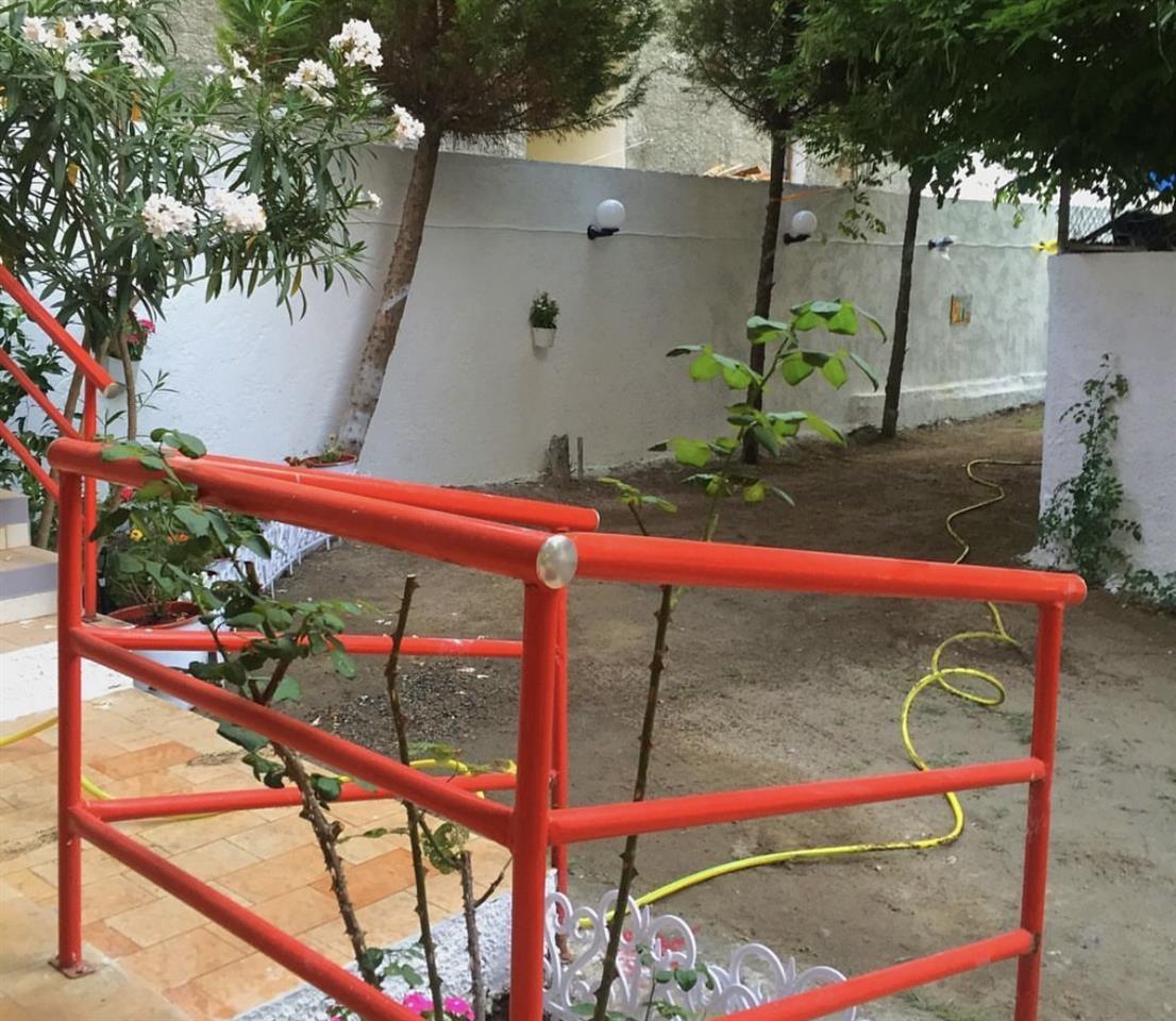 OKAZION .Vile ne Velipoje buze deti anes pedonales