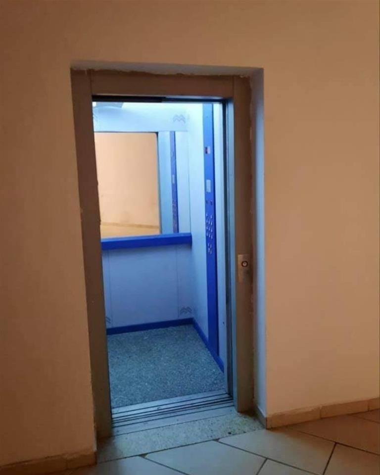 Shitet shtepi 2+1, L:29 Nentori Fier, 63000€