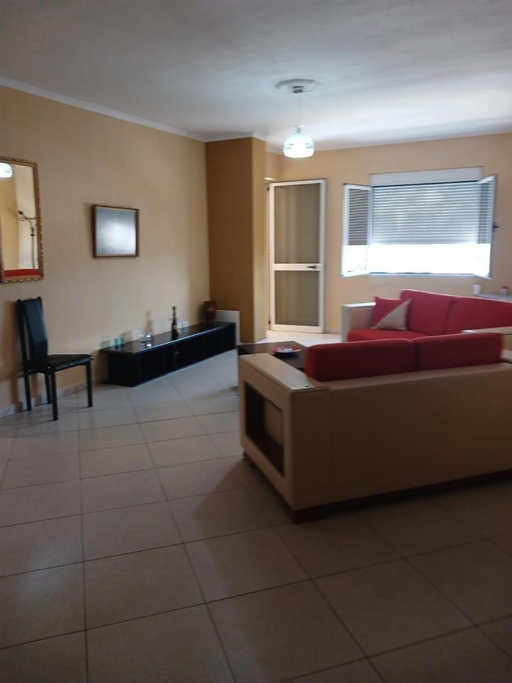 JEPET APARTAMENT 2+1+2 ME QIRA TE ISH URT!