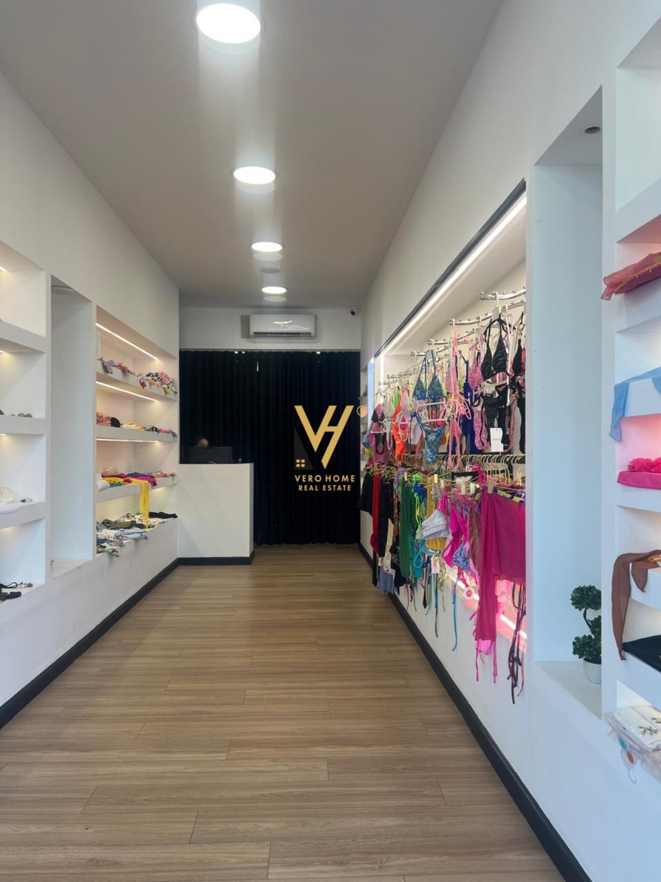 JEPET DYQAN 30M2 ME QERA TE STADIUMI DINAMO 1.400E