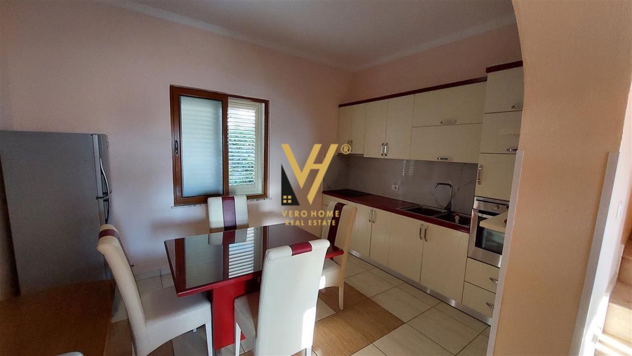 JEPET VILE TRE KATESHE ME QERA TE FRESKU 600 EURO