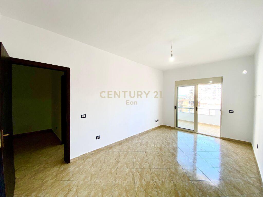 Apartament 1+1 për Shitje tek Ish Fabrika e Bukës, Durrës!!