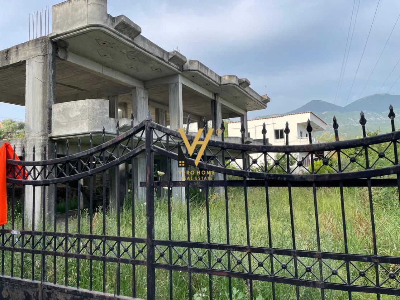 SHITET VILE DY KATESHE NE KODER BABRRU 110.000 E