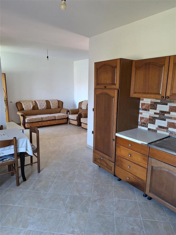 apartament me qera plazh hekurrulla
