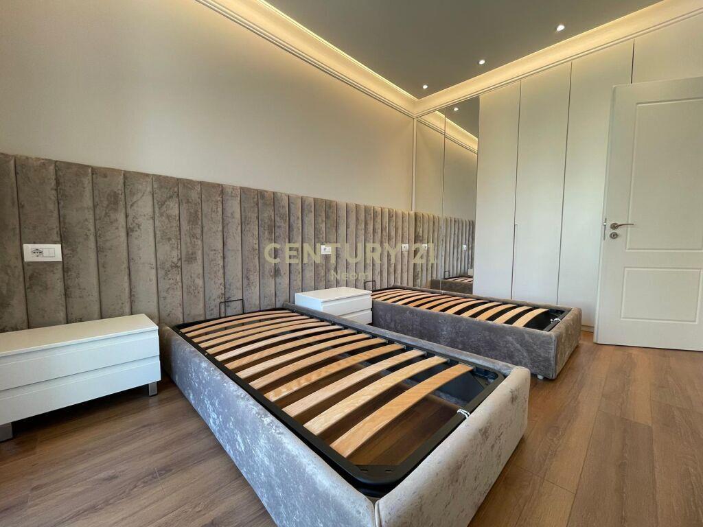 Qira | Apartament 2+1+Post Parkimi | Kinostudio 800€