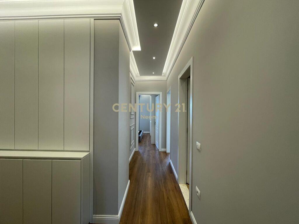 Qira | Apartament 2+1+Post Parkimi | Kinostudio 800€