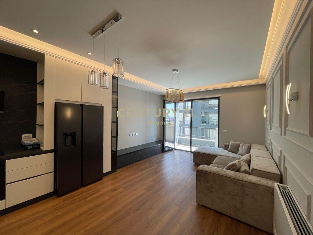 Qira | Apartament 2+1+Post Parkimi | Kinostudio 800€