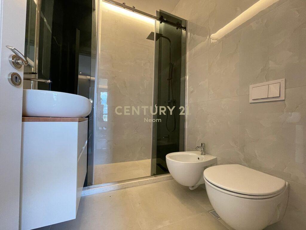 Qira | Apartament 2+1+Post Parkimi | Kinostudio 800€